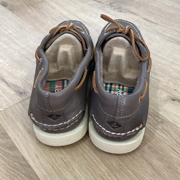 NEW Men’s Sperry 2-Eye Wide Width Boat Shoes - Picture 3 of 5